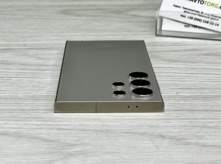 Samsung Galaxy S24 Ultra 4